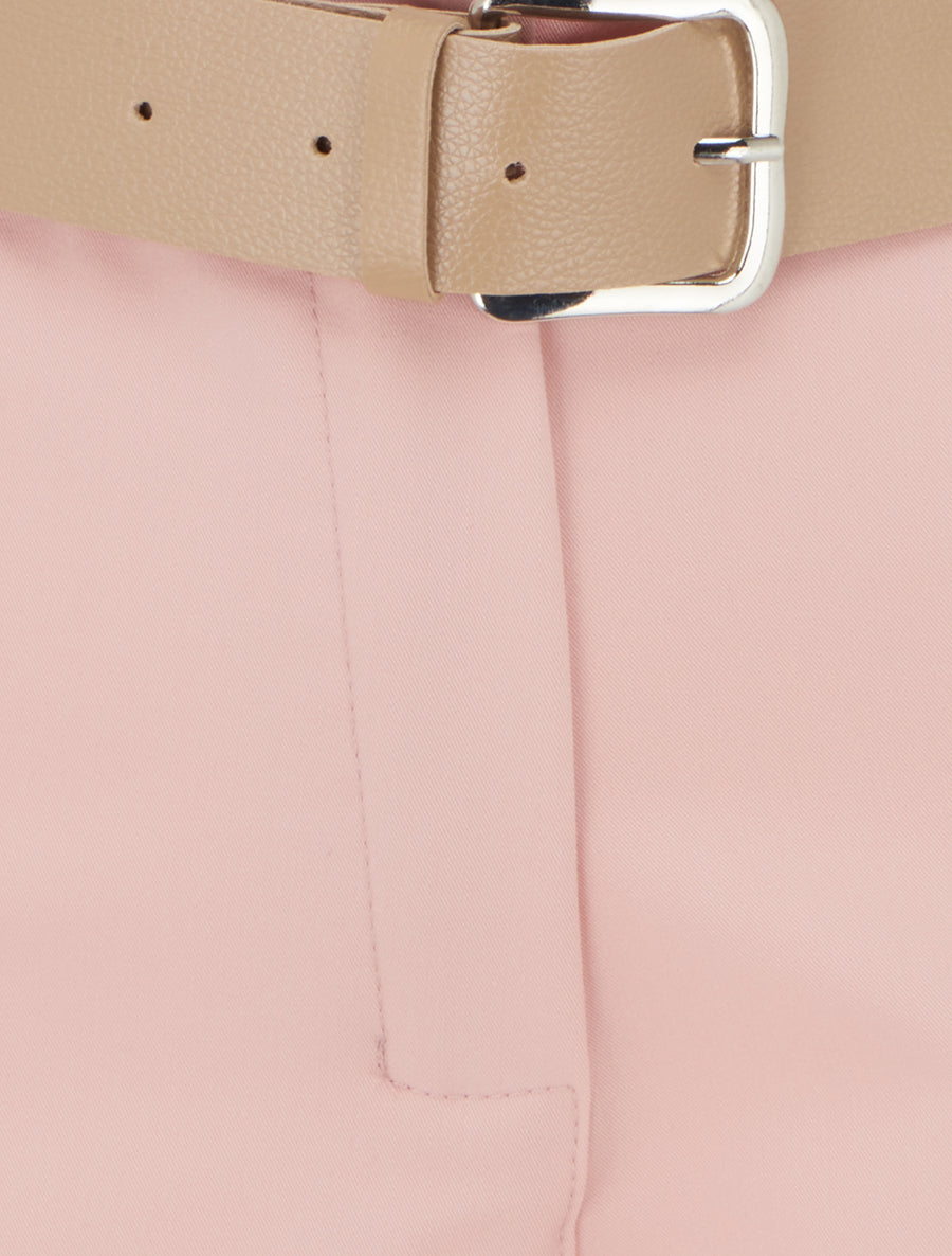 Short uni à ourlet et ceinturé - Rose